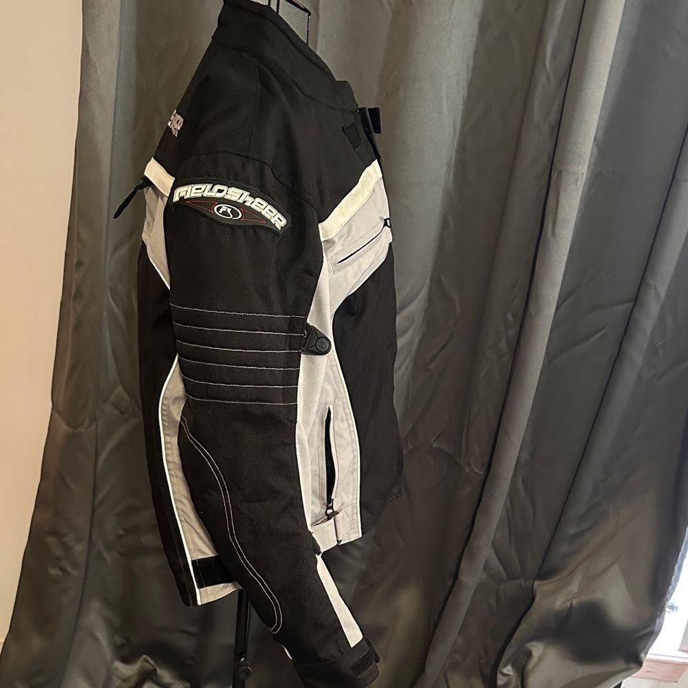 Fieldsheer Riding Jacket! - Picture 3 of 11